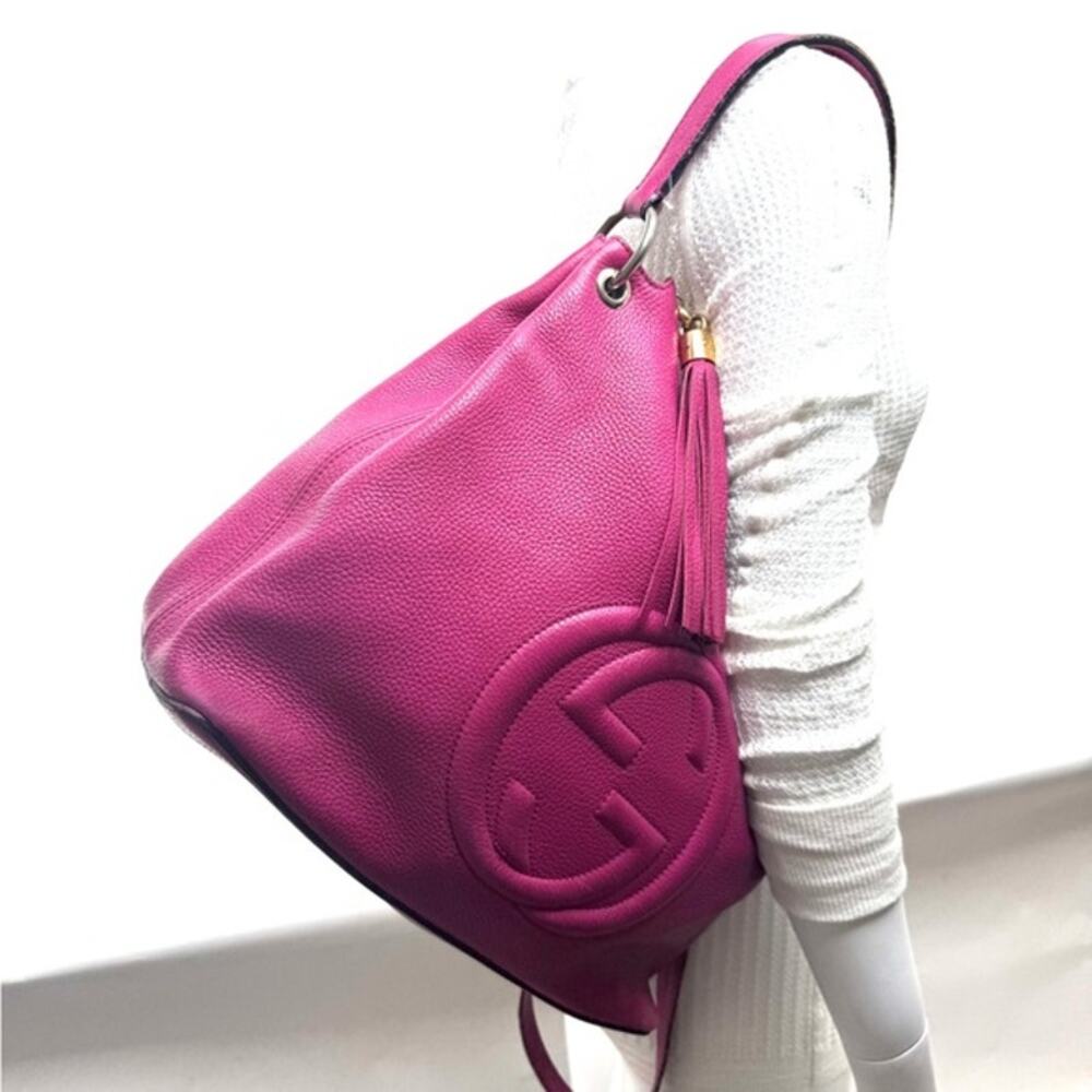 GUCCI Fuchsia Leather Soho w/tassel.Long strap and short strap/ 3 way bag. - Picture 9 of 14